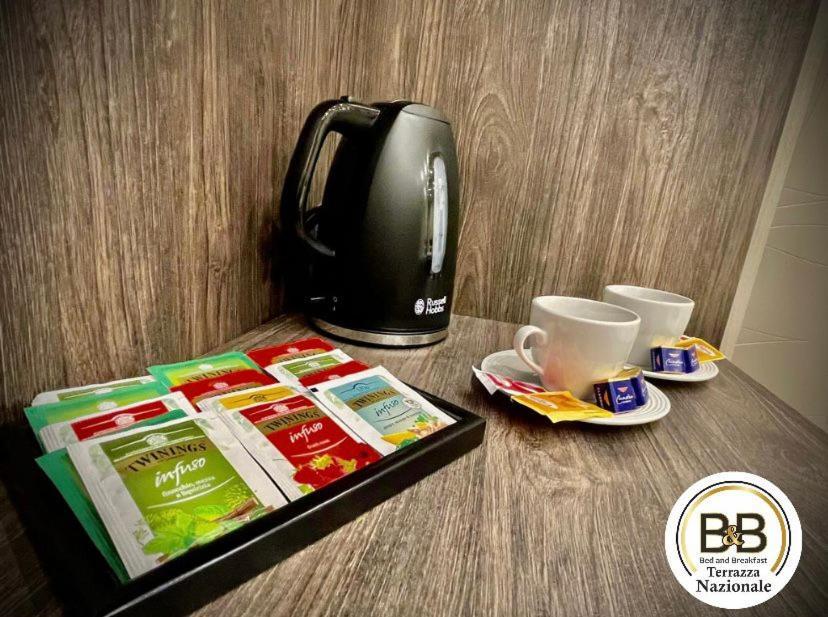 B&B Terrazza Nazionale 那不勒斯 外观 照片