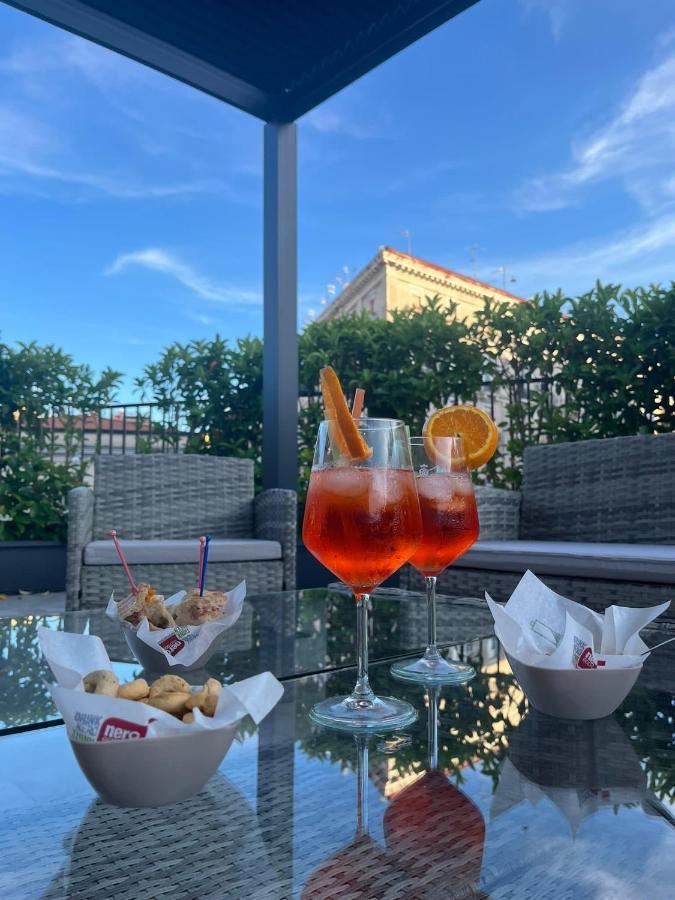 B&B Terrazza Nazionale 那不勒斯 外观 照片
