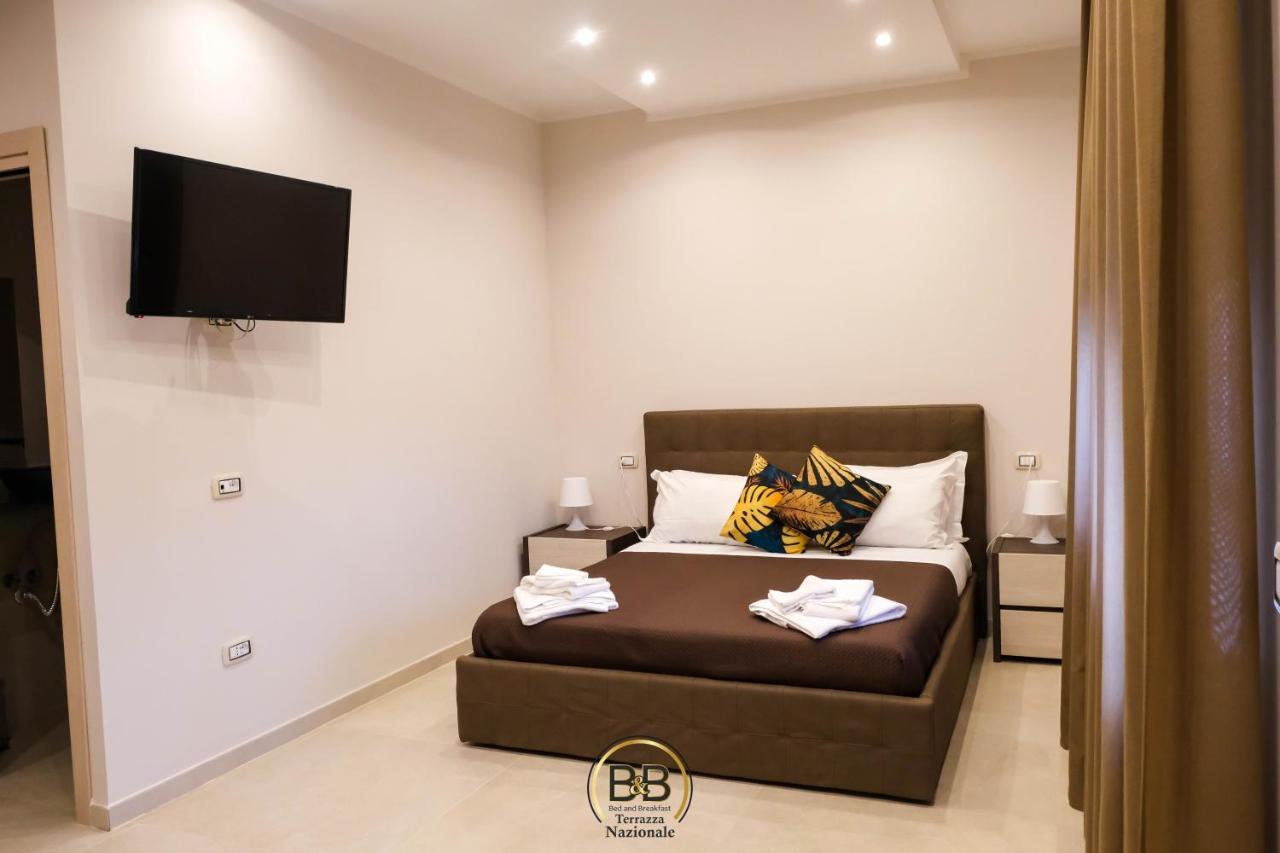 B&B Terrazza Nazionale 那不勒斯 外观 照片