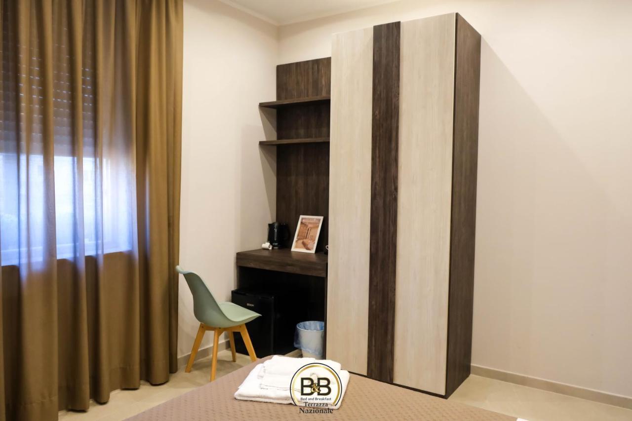 B&B Terrazza Nazionale 那不勒斯 外观 照片