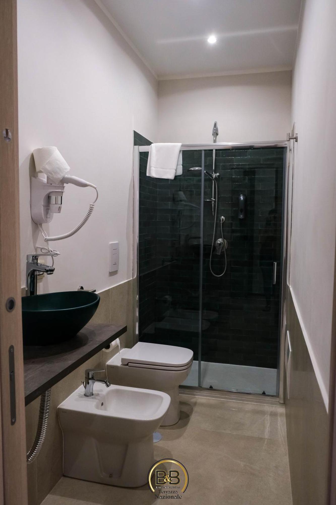 B&B Terrazza Nazionale 那不勒斯 外观 照片